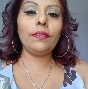 Meet your Posher, Lizbeth y lupe mtz